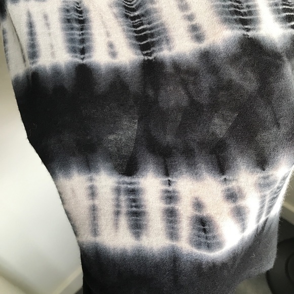 Super cool high low tie dye tunic shirt - Picture 2 of 4